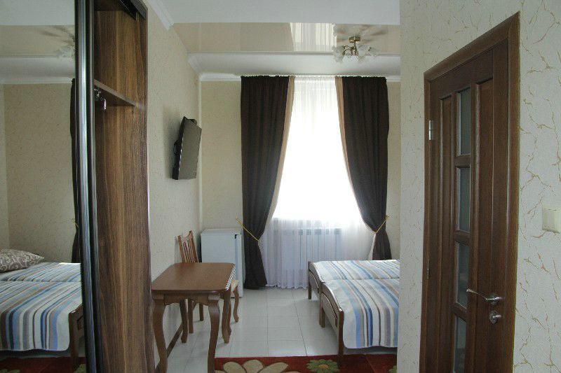 Comfort Hotel Kovel Buitenkant foto